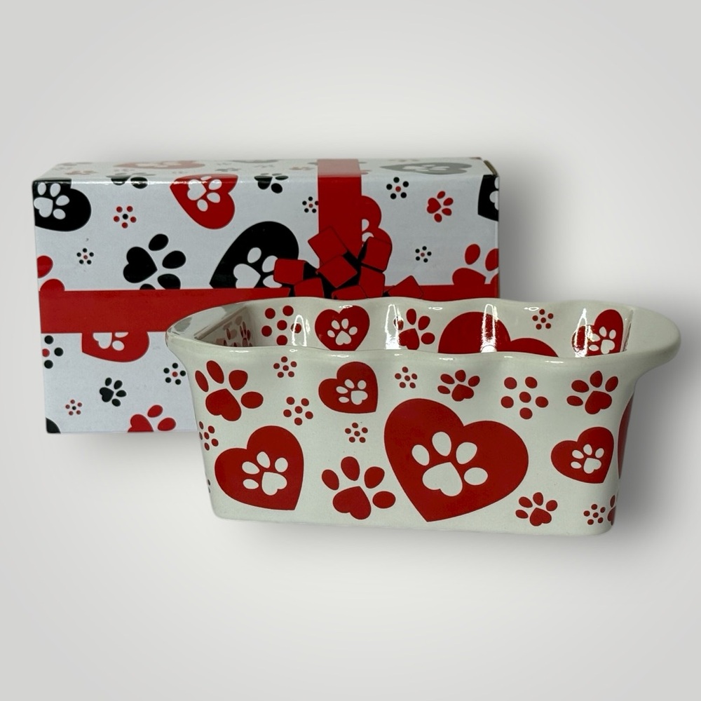 Temptations By Tara Pawfetti Paws Hearts Seasonal 12oz Mini Loaf Ovenware‎